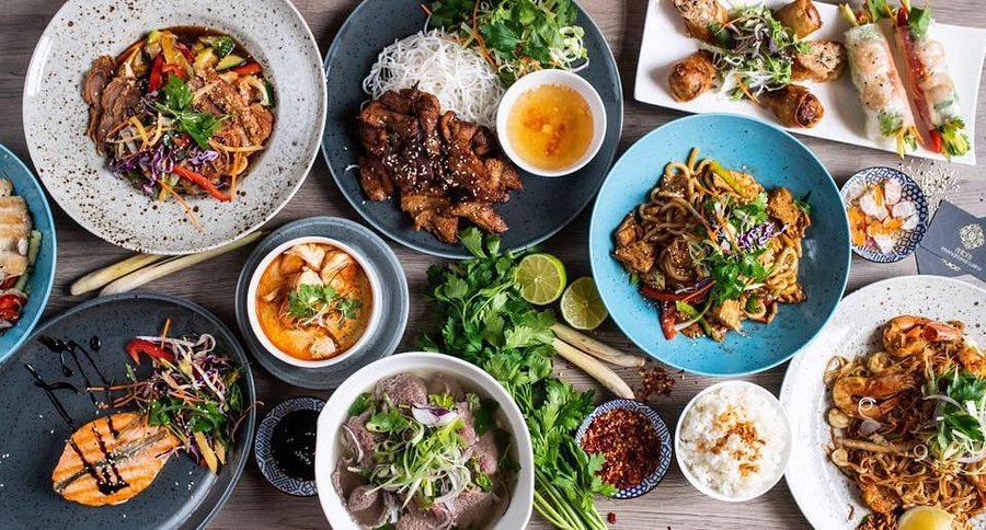Around the World in 7 Dishes: A Beginner’s Guide to Global Cuisine